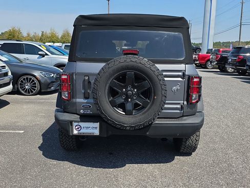 Used 2023 Ford Bronco Black Diamond AWD/4WD image 6