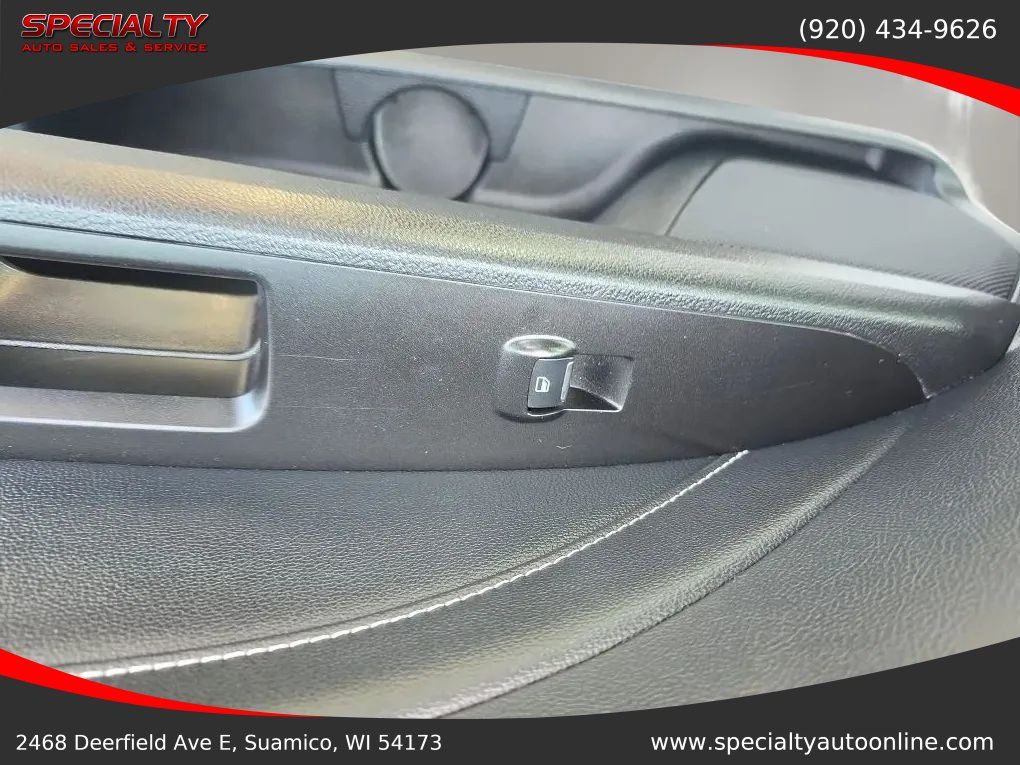 Used 2019 Ford Fusion Titanium FWD image 39