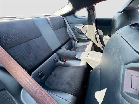 Used 2024 Toyota GR86 Premium image 25
