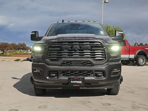 New 2026 RAM 3500 Big Horn AWD/4WD image 6