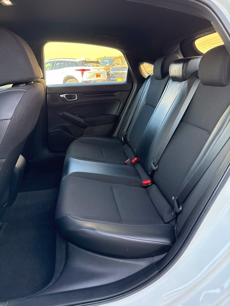 Used 2023 Honda Civic Sport image 16