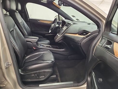 Used 2015 Lincoln MKC AWD w/ Equipment Group 101A Select image 13