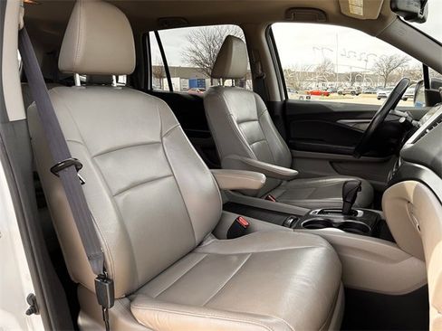 Used 2017 Honda Pilot EX-L image 27