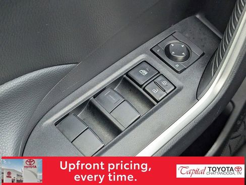 Certified 2025 Toyota RAV4 LE image 22