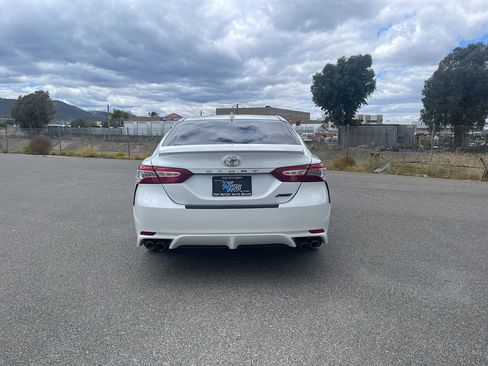 Used 2020 Toyota Camry XSE w/ Navigation Package FWD image 6