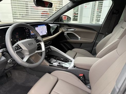 New 2025 Audi Q5 Premium Plus image 13