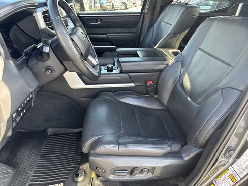 Used 2023 Toyota Tundra Platinum image 10