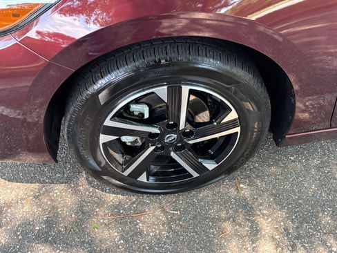 Used 2025 Nissan Sentra SV FWD image 24