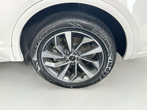 Used 2024 Audi Q5 2.0T Premium Plus image 11