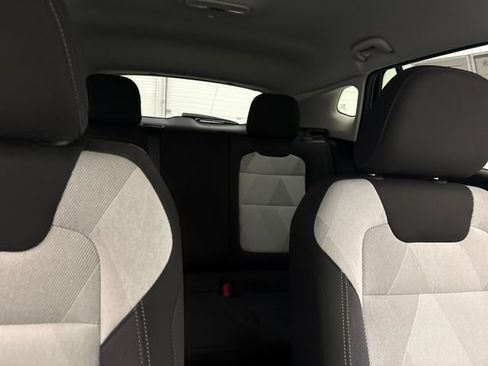 Used 2024 Chevrolet Trax LS FWD image 29