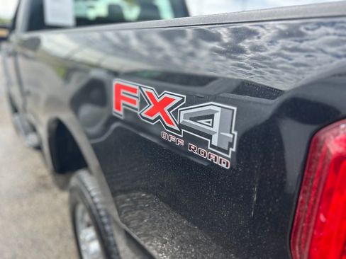 Used 2024 Ford F250 XL w/ FX4 Off-Road Package AWD/4WD image 9