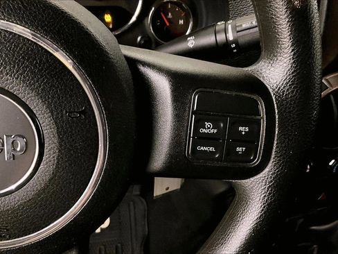 Used 2012 Jeep Wrangler Sport image 19