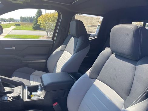 New 2025 Toyota Tacoma TRD Off-Road image 35