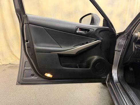 Used 2016 Lexus IS 300 AWD w/ Premium Package image 12