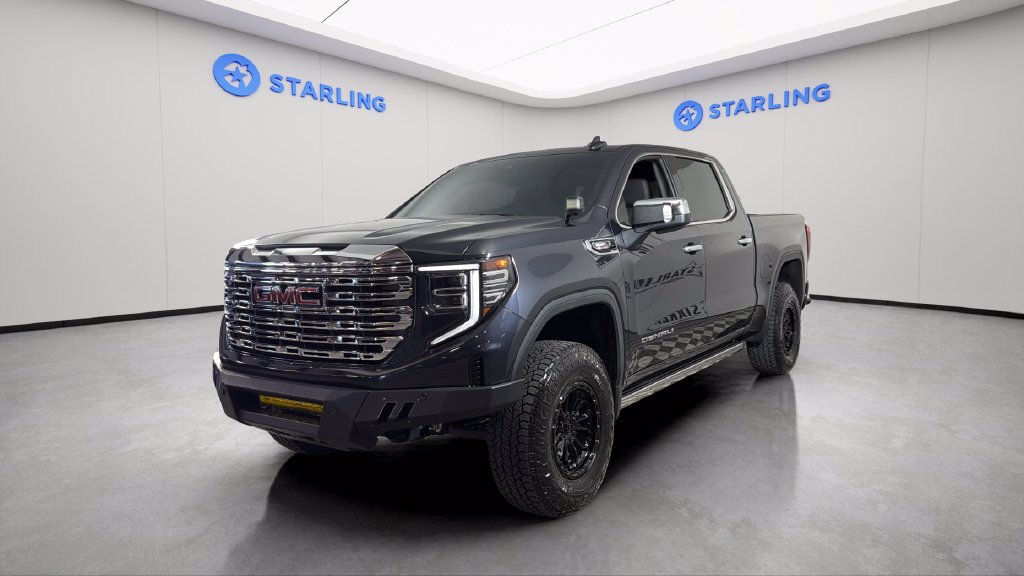 Used 2024 GMC Sierra 1500 Denali AWD/4WD image 2