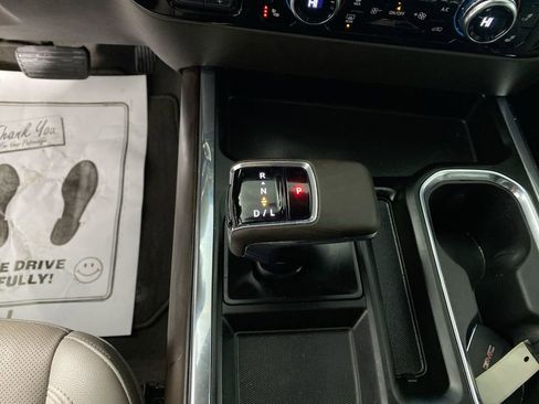 Used 2023 GMC Sierra 1500 SLT w/ SLT Premium Package image 19