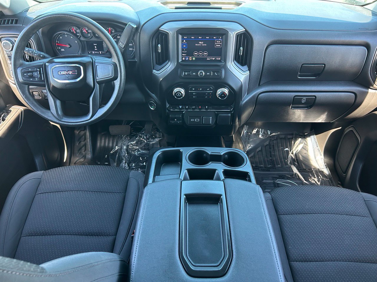 Used 2026 GMC Sierra 3500 Pro w/ Convenience Package AWD/4WD image 15
