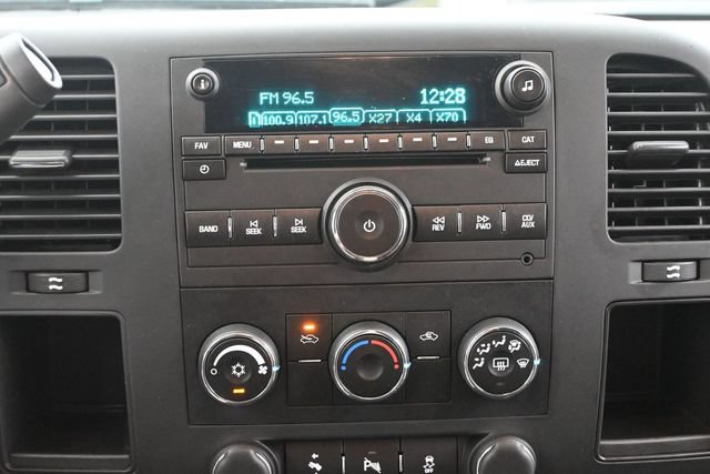 Used 2013 Chevrolet Silverado 1500 LT w/ Convenience Package RWD image 24