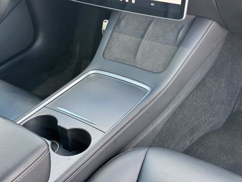 Used 2022 Tesla Model 3 Long Range AWD/4WD image 19