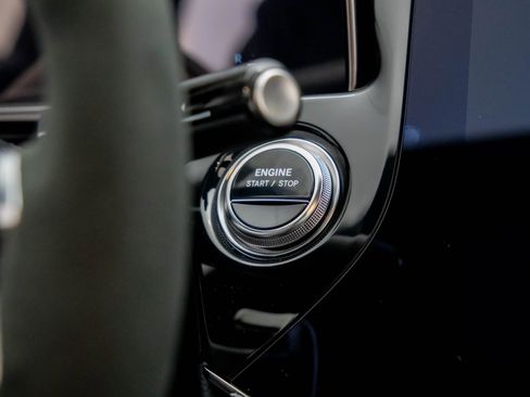 New 2026 Mercedes-Benz E 53 AMG e 4MATIC Sedan image 22