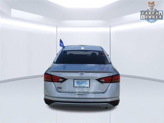 Used 2022 Nissan Altima 2.5 SV FWD image 7