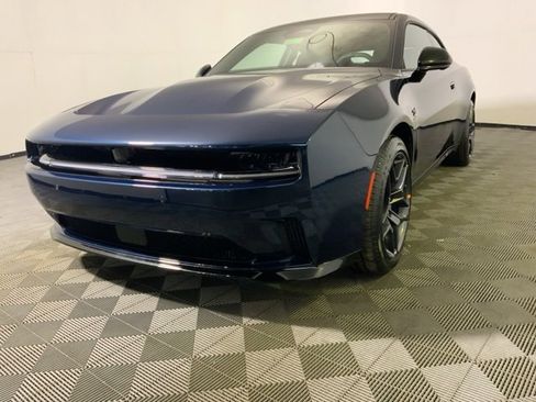 Used 2024 Dodge Charger R/T w/ Plus Group image 6