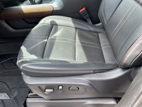 Used 2025 Chevrolet Silverado 1500 High Country w/ Midnight Edition image 25