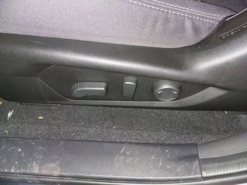 Certified 2024 Subaru Crosstrek 2.0i Premium AWD/4WD image 15