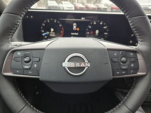 New 2026 Nissan Sentra SV w/ SV Convenience Package FWD image 18