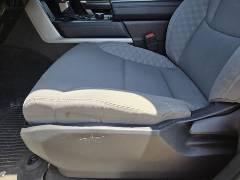 Used 2022 Toyota Tundra SR5 RWD image 16