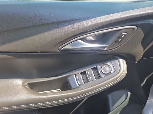 Used 2024 Buick Encore GX Sport Touring AWD/4WD image 16