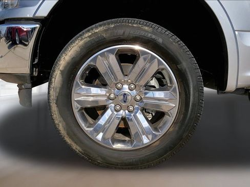Used 2020 Ford F150 Lariat AWD/4WD image 9