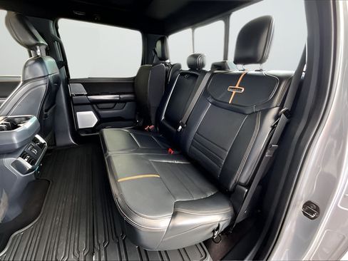 Used 2021 Ford F150 Platinum w/ Equipment Group 701A High AWD/4WD image 19