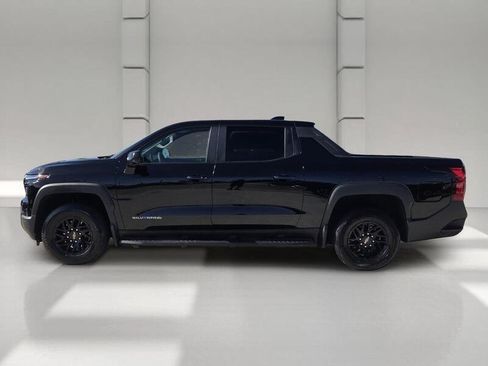 Used 2024 Chevrolet Silverado EV W/T AWD/4WD image 2