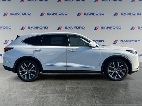 Used 2023 Acura MDX FWD w/ Technology Package image 6