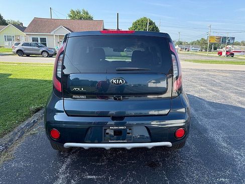 Used 2019 Kia Soul + FWD image 6