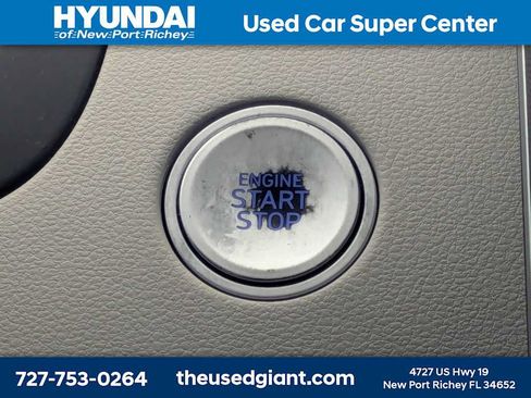Certified 2024 Hyundai Tucson SEL w/ Convenience Package FWD image 37