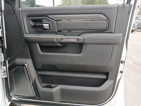 New 2026 RAM 2500 Limited image 40