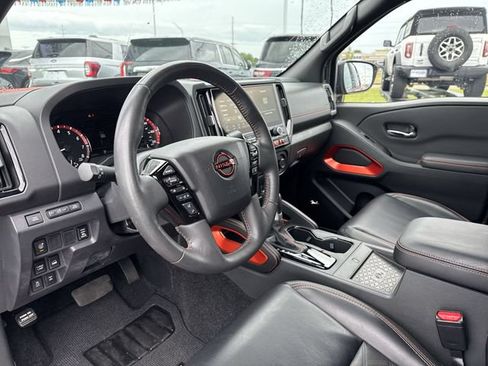 Used 2025 Nissan Frontier PRO-4X w/ Pro Premium Package AWD/4WD image 11