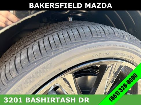 New 2026 MAZDA MAZDA3 Hatchback w/Premium Plus Pkg image 24