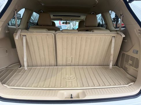 Used 2016 Toyota Highlander Limited image 47