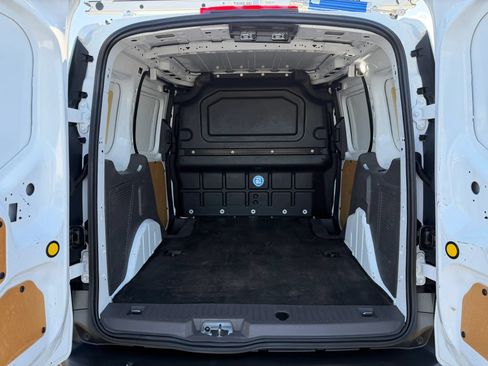 Used 2019 Ford Transit Connect XL FWD image 12