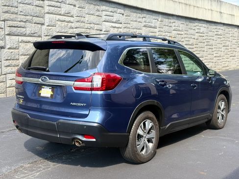 Used 2021 Subaru Ascent Premium w/ Convenience Package AWD/4WD image 6