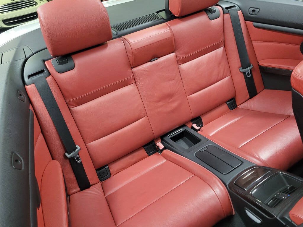 Used 2011 BMW 328i Convertible w/ Premium Pkg RWD image 28