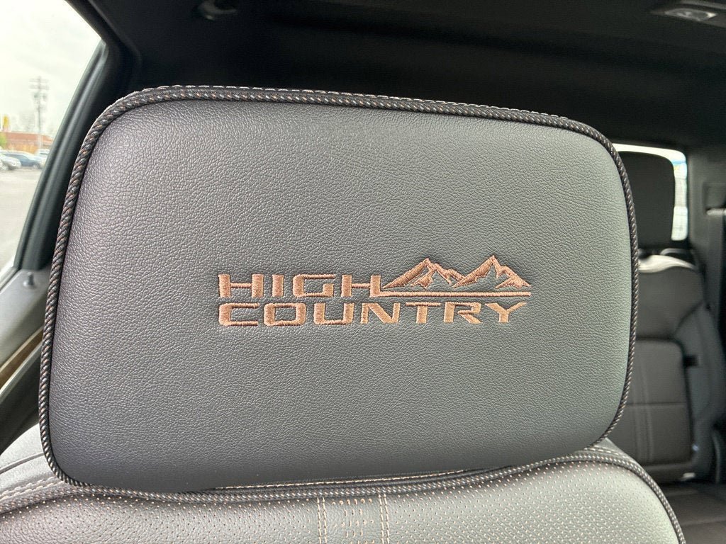 New 2026 Chevrolet Silverado 1500 High Country w/ Technology Package AWD/4WD image 47
