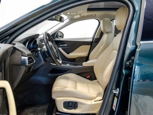 Used 2018 Jaguar F-PACE Prestige AWD/4WD image 5