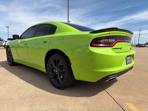 Used 2023 Dodge Charger SXT w/ Blacktop Package image 12