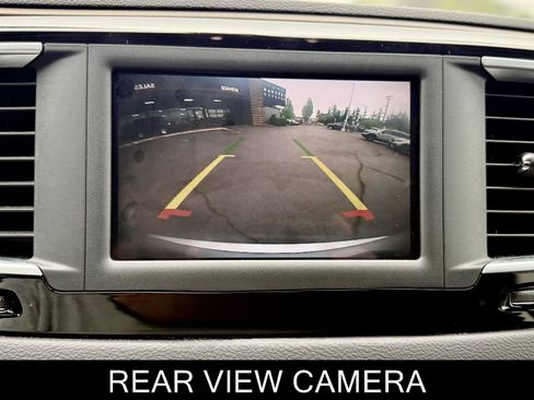 Used 2022 Chrysler Voyager LX FWD image 26