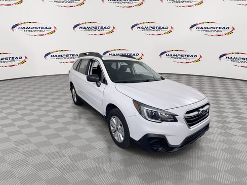 Used 2019 Subaru Outback 2.5i AWD/4WD image 2