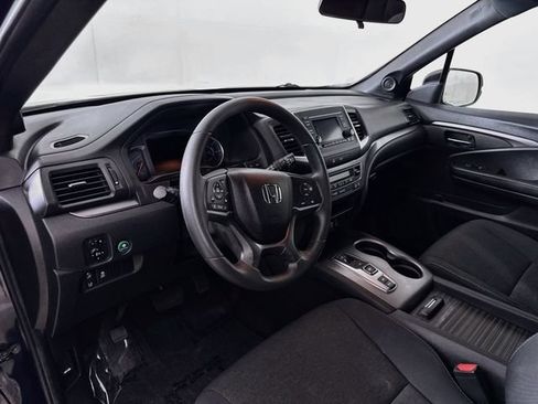 Used 2020 Honda Passport Sport image 9